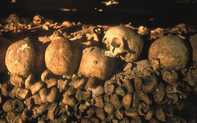 Les Catacombes près de l'Hôtel AGENOR, hôtel 3 étoiles quartier Montparnasse, chambres d'hôtel à Paris dans le 14ème arrondissement
