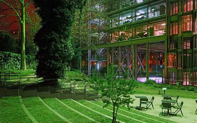 Fondation Cartier près de l'Hôtel AGENOR, hôtel 3 étoiles quartier Montparnasse, chambres d'hôtel à Paris dans le 14ème arrondissement