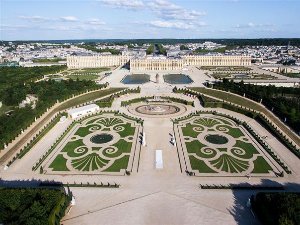 Château de Versailles près de l'Hôtel AGENOR, hôtel 3 étoiles quartier Montparnasse, chambres d'hôtel à Paris dans le 14ème arrondissement