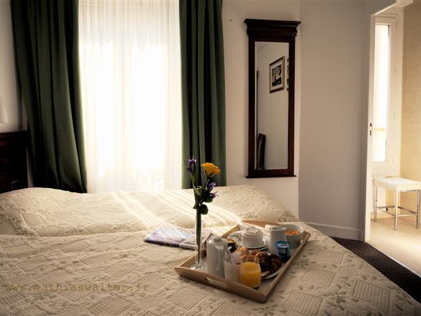 Offres spéciales, promos de dernière minute à l'Hôtel AGENOR, hôtel 3 étoiles quartier Montparnasse, chambres d'hôtel à Paris dans le 14ème arrondissement