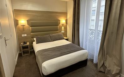 Chambre Double avec douche à l'Hôtel AGENOR, hôtel 3 étoiles quartier Montparnasse, chambres d'hôtel à Paris dans le 14ème arrondissement