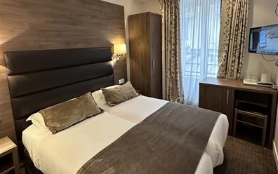 Chambre Twin avec douche à l'Hôtel AGENOR, hôtel 3 étoiles quartier Montparnasse, chambres d'hôtel à Paris dans le 14ème arrondissement